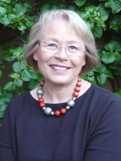 Frau Ursula Büker